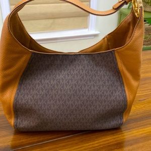 Michael Kors MK Fabric logo